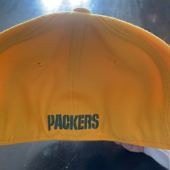 NEW WITOUT TAGS - New Era Green Bay Packers Fitted Hat - Picture 2 of 3